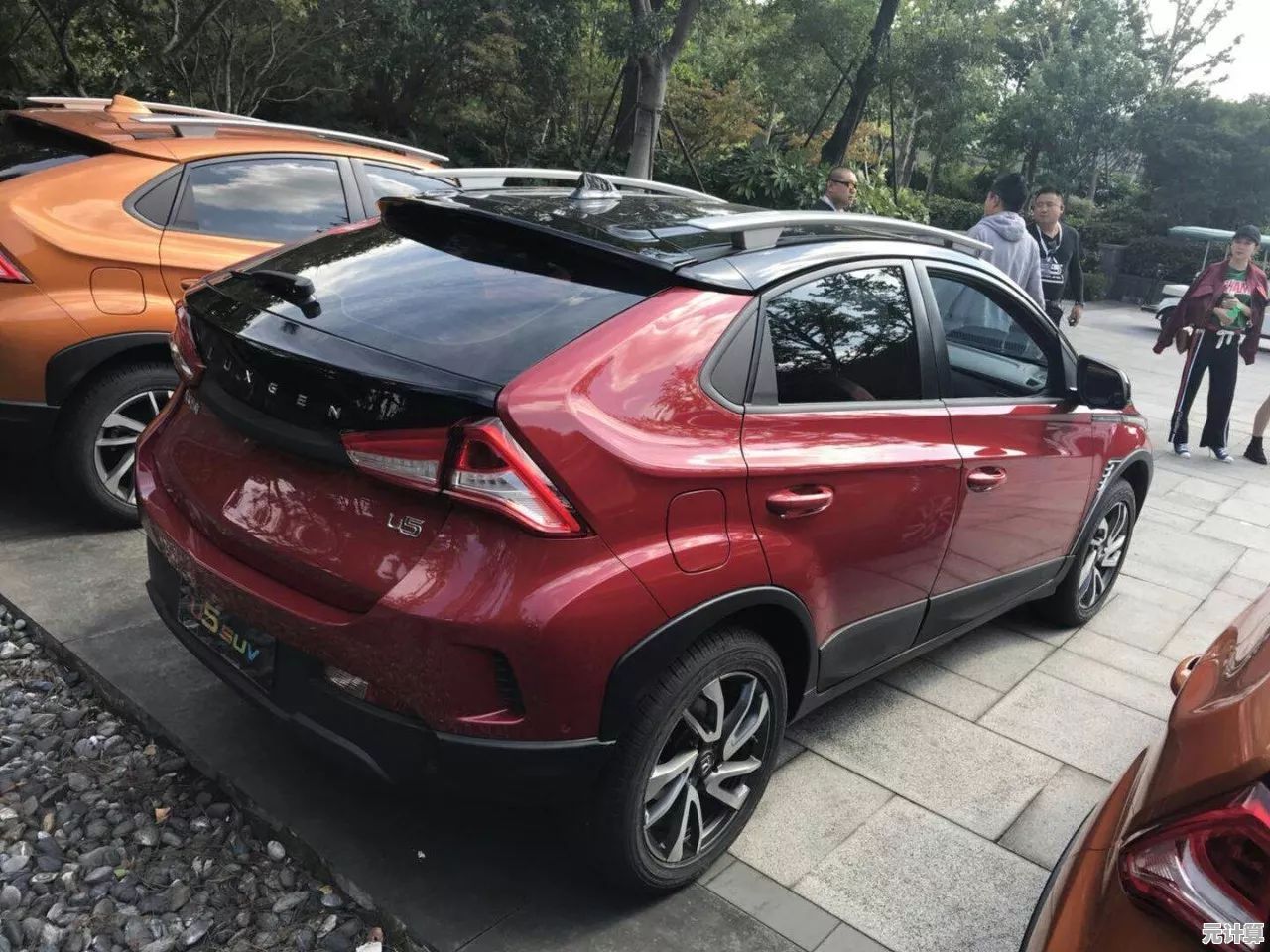 全新一代桌面CPU天梯图发布:性能飞跃引领科技潮流,巅峰竞逐激烈展开 全新一代桌面CPU天梯图发布:性能飞跃引领科技潮流,巅峰竞逐激烈展开