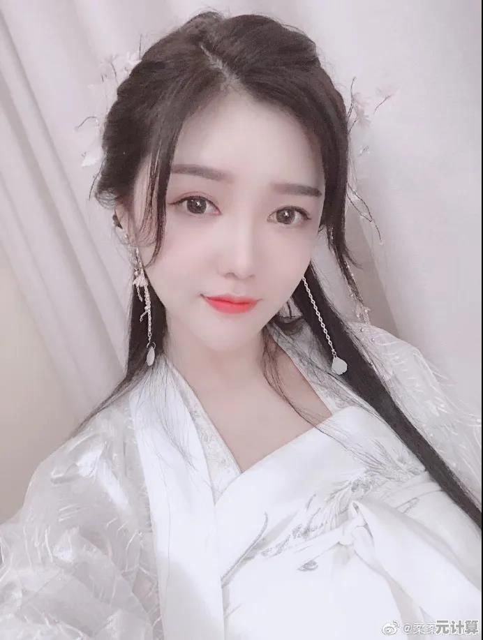 谁说低内存手机不能吃鸡?和平精英轻量版手机版让你轻松开战! 谁说低内存手机不能吃鸡?和平精英轻量版手机版让你轻松开战!