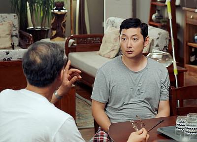 想体验画风治愈的开放世界冒险?光遇腾讯版满足你的所有期待! 想体验画风治愈的开放世界冒险?光遇腾讯版满足你的所有期待!