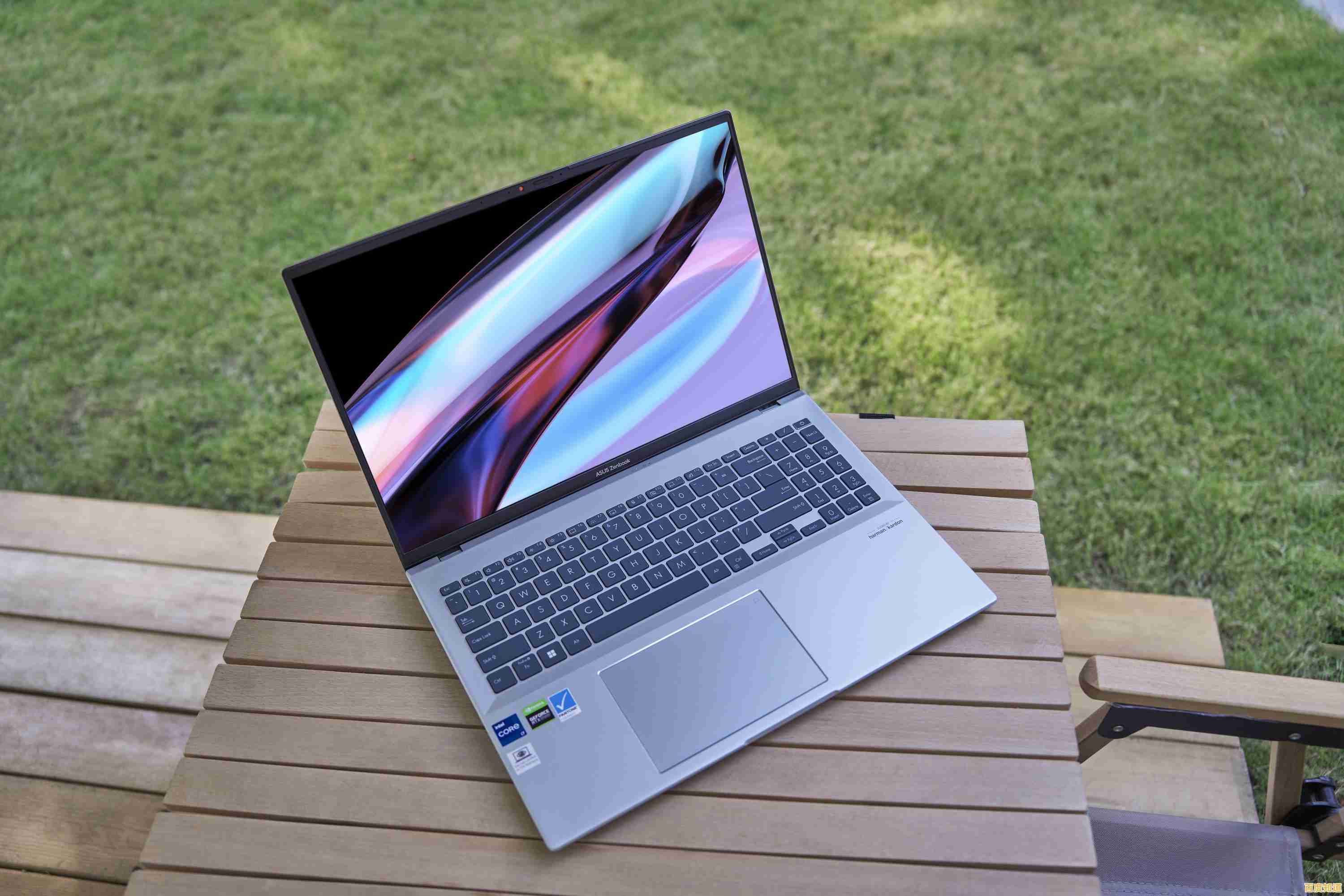 探索电脑网络新视野：深度追踪科技资讯与未来发展动向