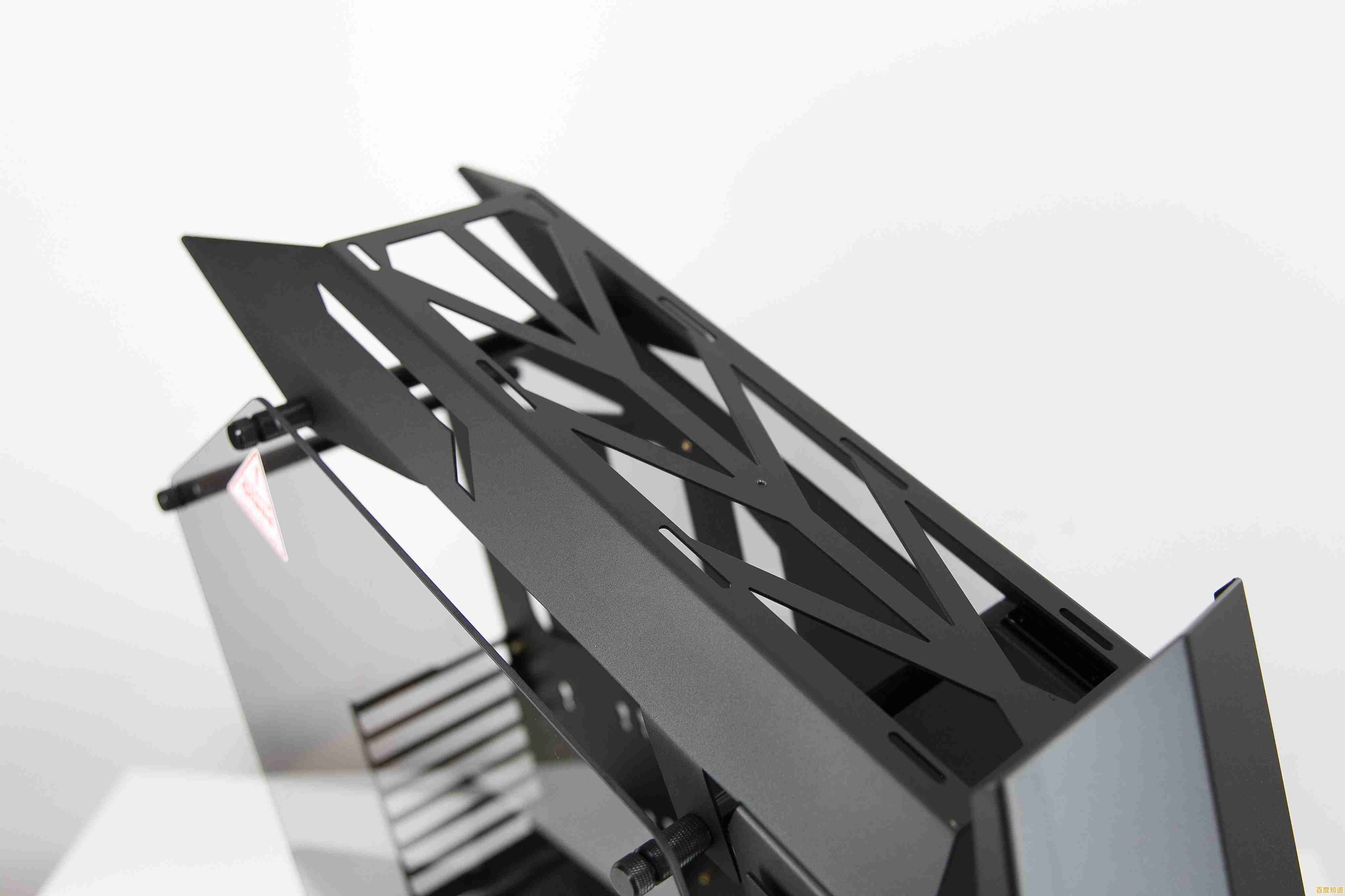 厌倦了普通游戏？机甲机械怪兽》带你挑战强力怪兽与丰富关卡！